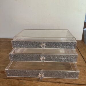 Glittery Gray Storage Drawer Organizer